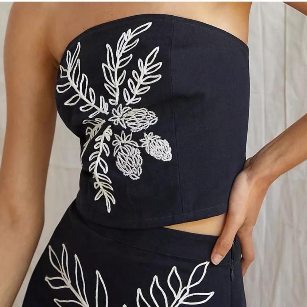 Maeve by Anthropologie Black Strapless Top with White Embroidery